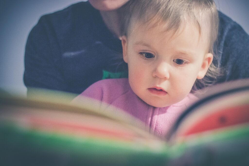 Beneficios bebe libro - Nemomarlin Escuelas Infantiles